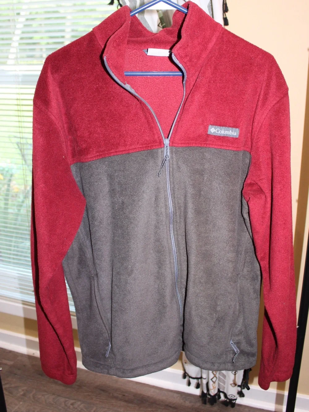 Columbia Fleece Full Zip Jacket Women’s Large Red Gray Outdoor Hiking